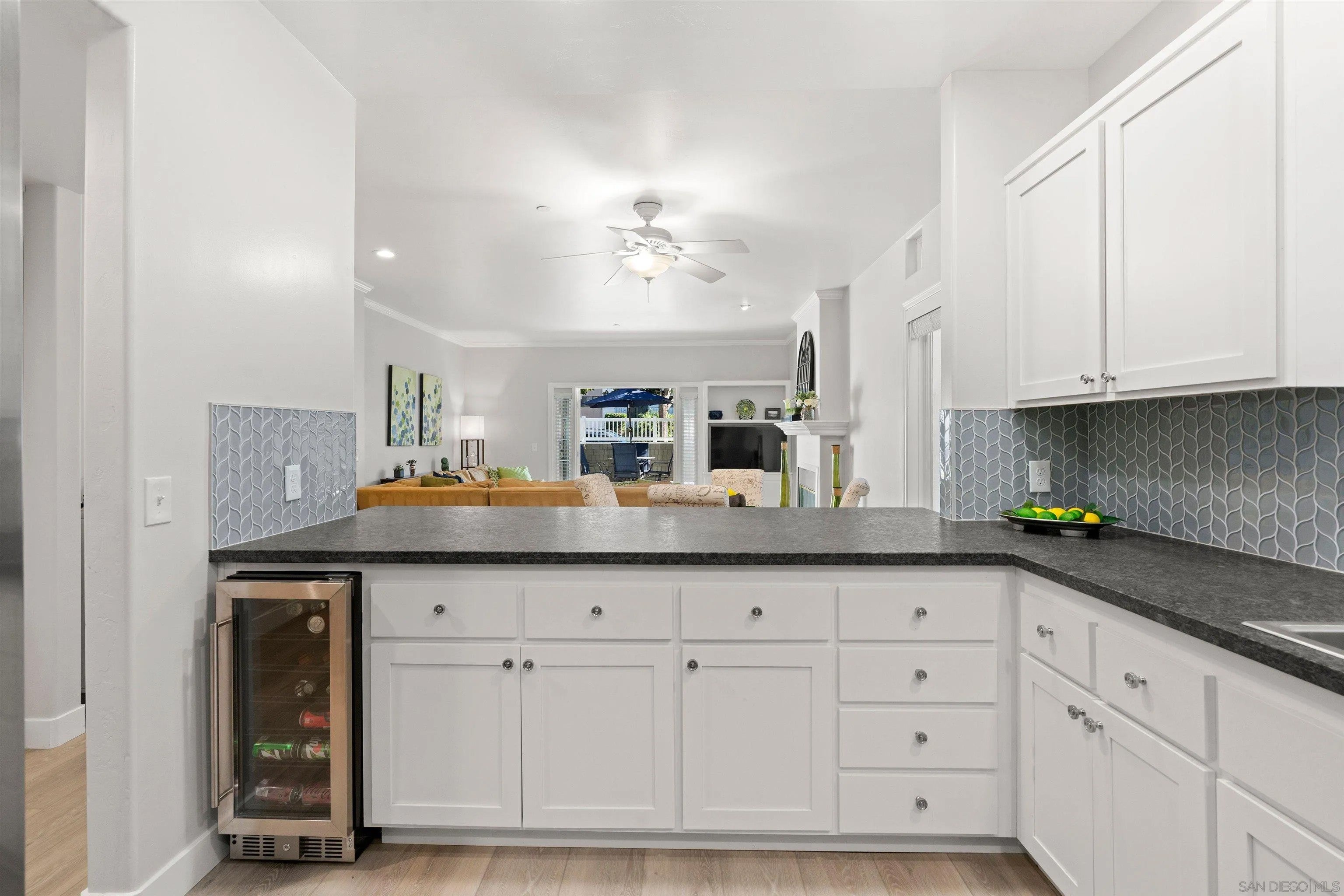 Coronado, California, 92118, United States, 2 Bedrooms Bedrooms, ,2 BathroomsBathrooms,Residential,Active,2013406