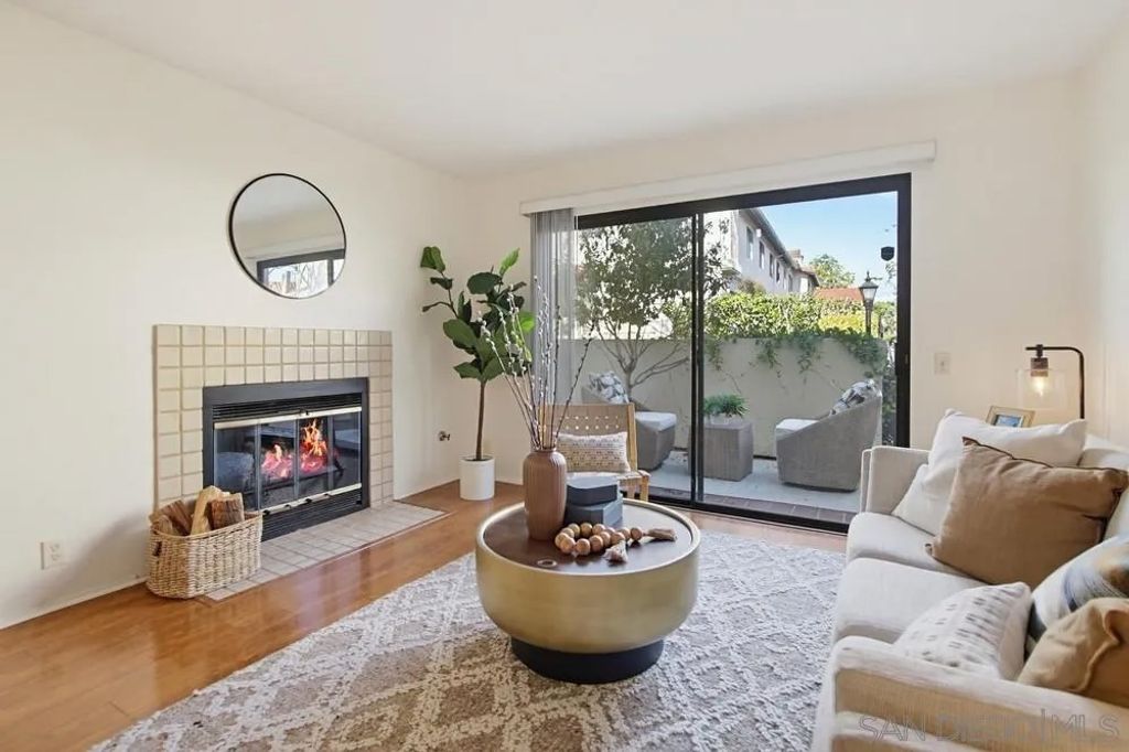 Photo of 4235 Porte De Palmas #182, San Diego, CA 92122 (MLS # 260008772)