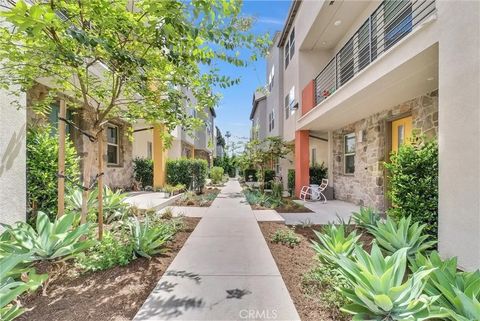 238 Scratch Road Covina CA 91722