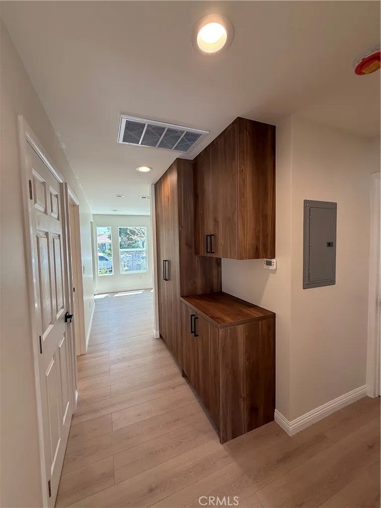 8955 San Luis