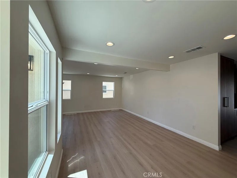 8955 San Luis