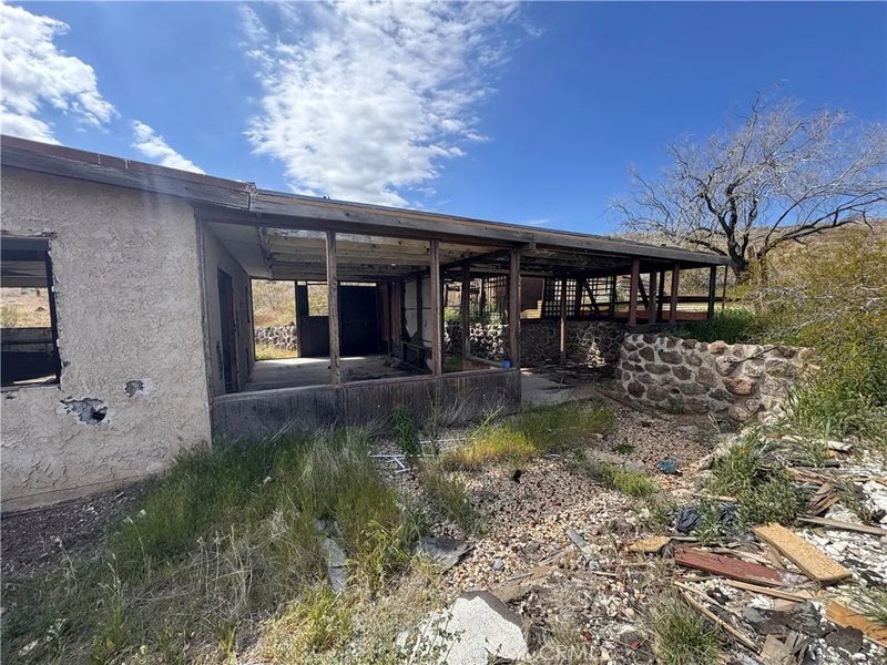 4334 Yucca Mesa Road