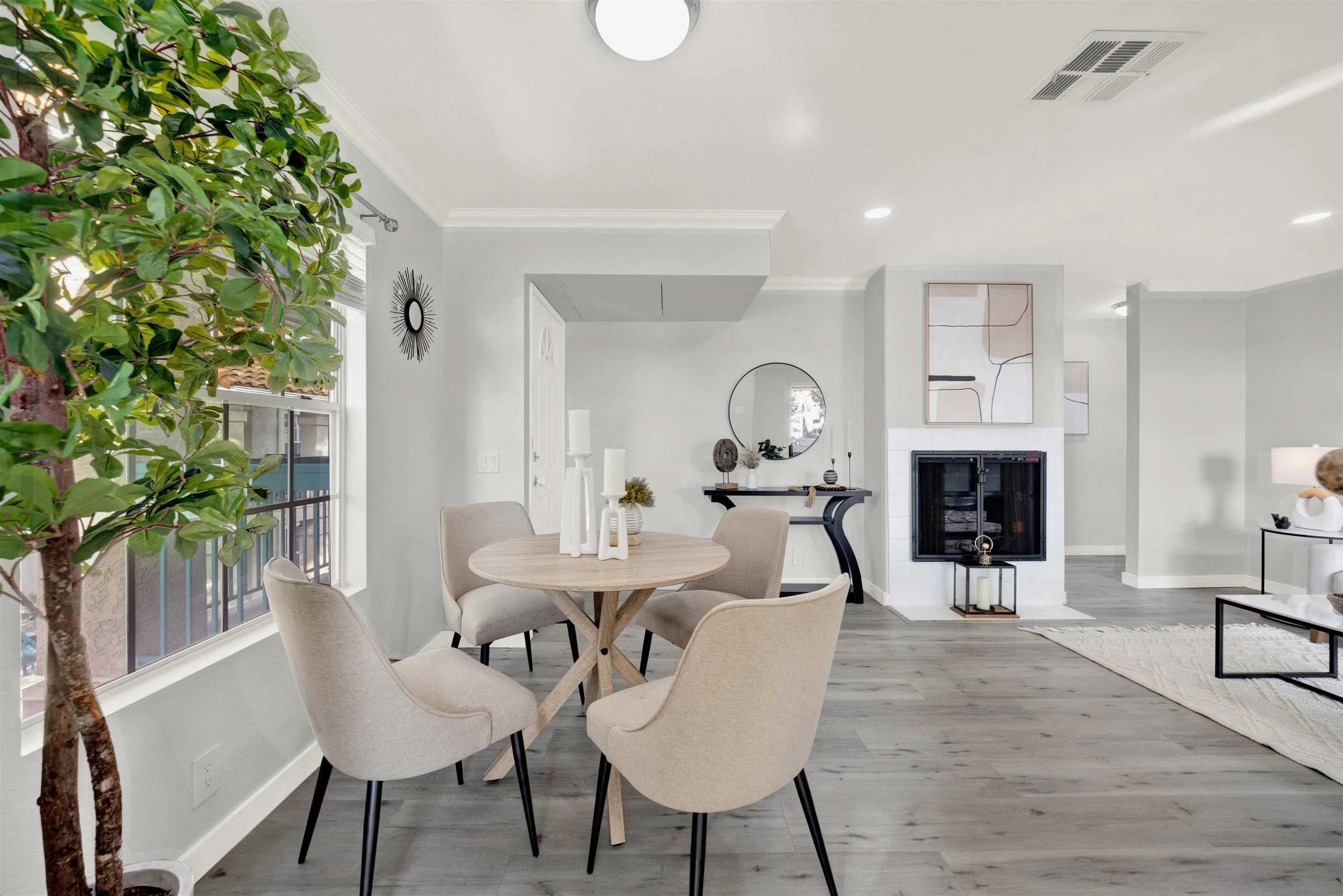 10740 Aderman Ave 72