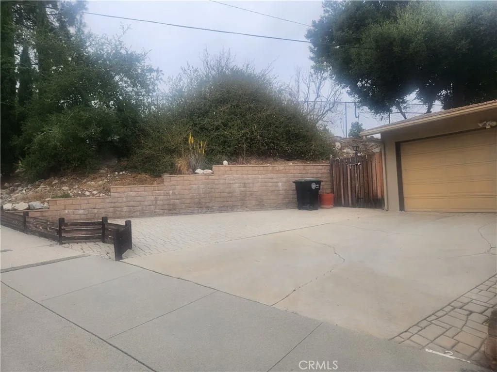 4600 Lauderdale Ave.