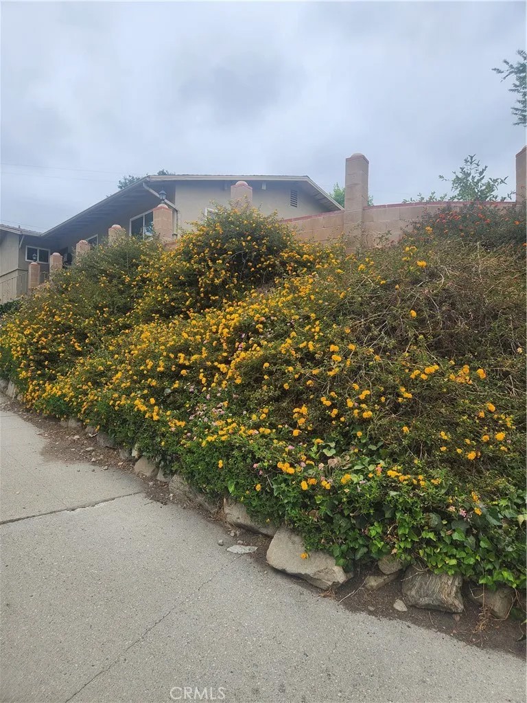 4600 Lauderdale Ave.