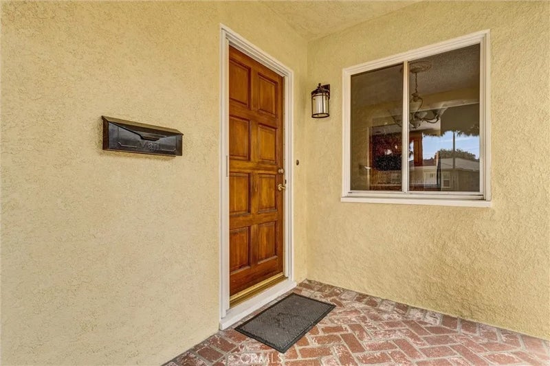 4818 Premiere Avenue