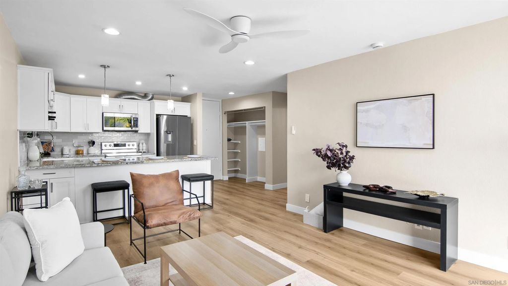 Photo of 3050 Rue D'Orleans #358, San Diego, CA 92110 (MLS # 260001748)