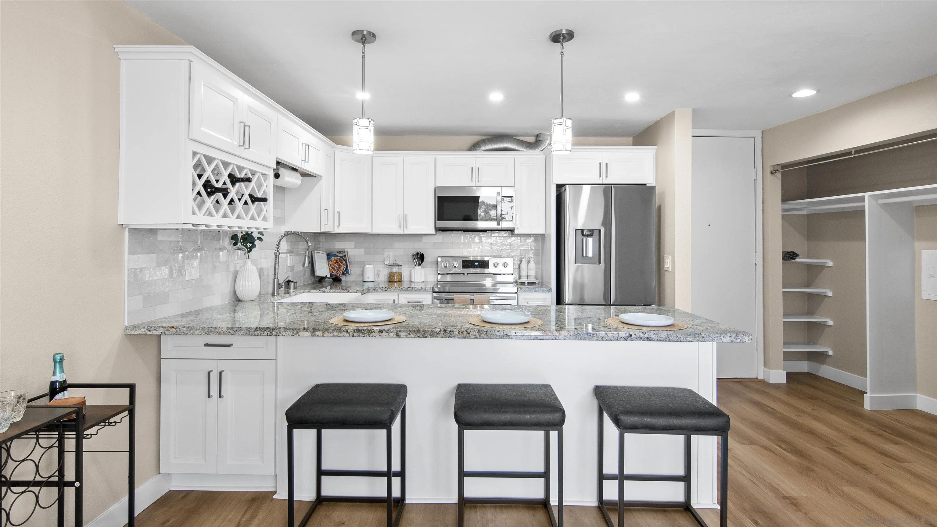 3050 Rue D'Orleans 358