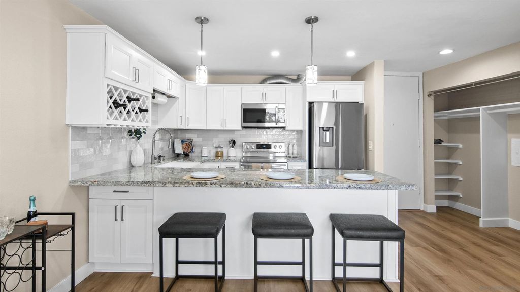 Photo of 3050 Rue D'Orleans #358, San Diego, CA 92110 (MLS # 260001748)