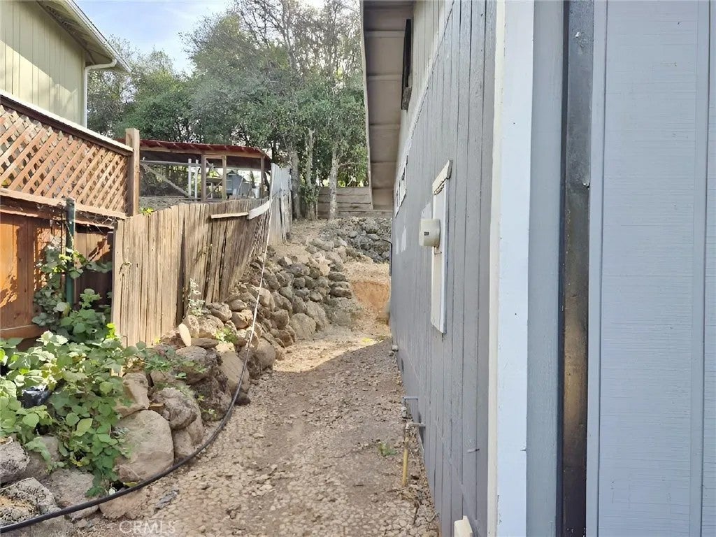 5563 Vista Drive