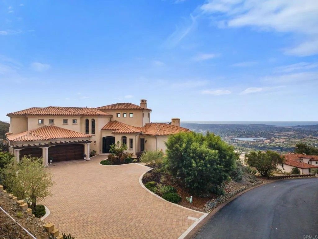 Photo of 7795 Camino De Arriba, Rancho Santa Fe, CA 92067 (MLS # NDP2509866)