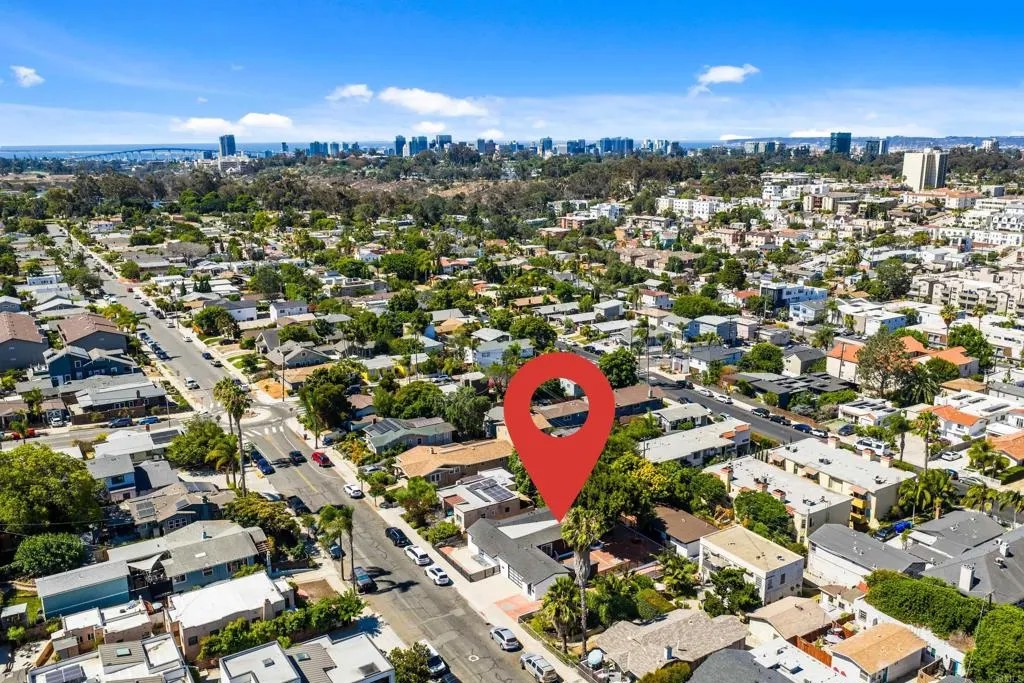 3736 Louisiana St Street