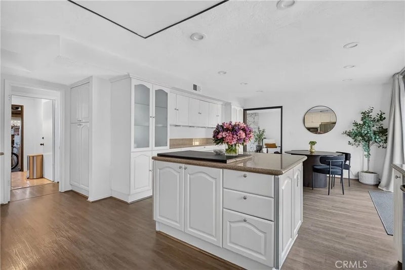 5038 Blackhorse Road