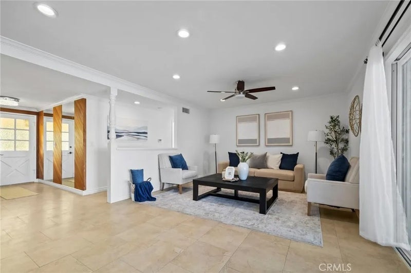 1338 N Albright