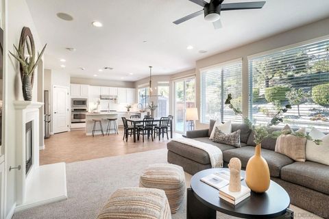 15252 Cayenne Creek Ct San Diego CA 92127