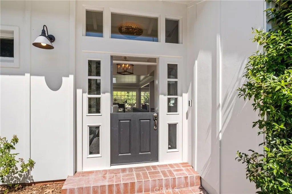 Photo of 1212 Starlit Dr, Laguna Beach, CA 92651 (MLS # LG26012708)