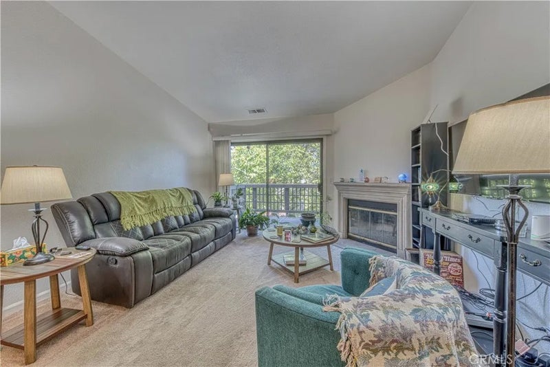 425 W Laurel K