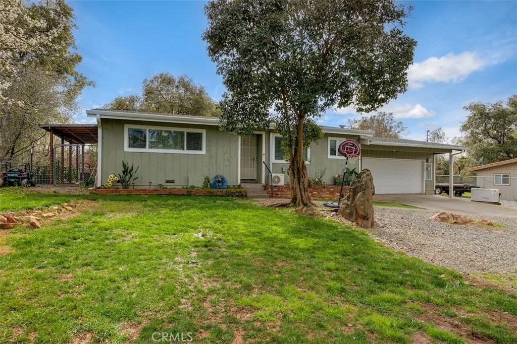 80 Skyline Boulevard