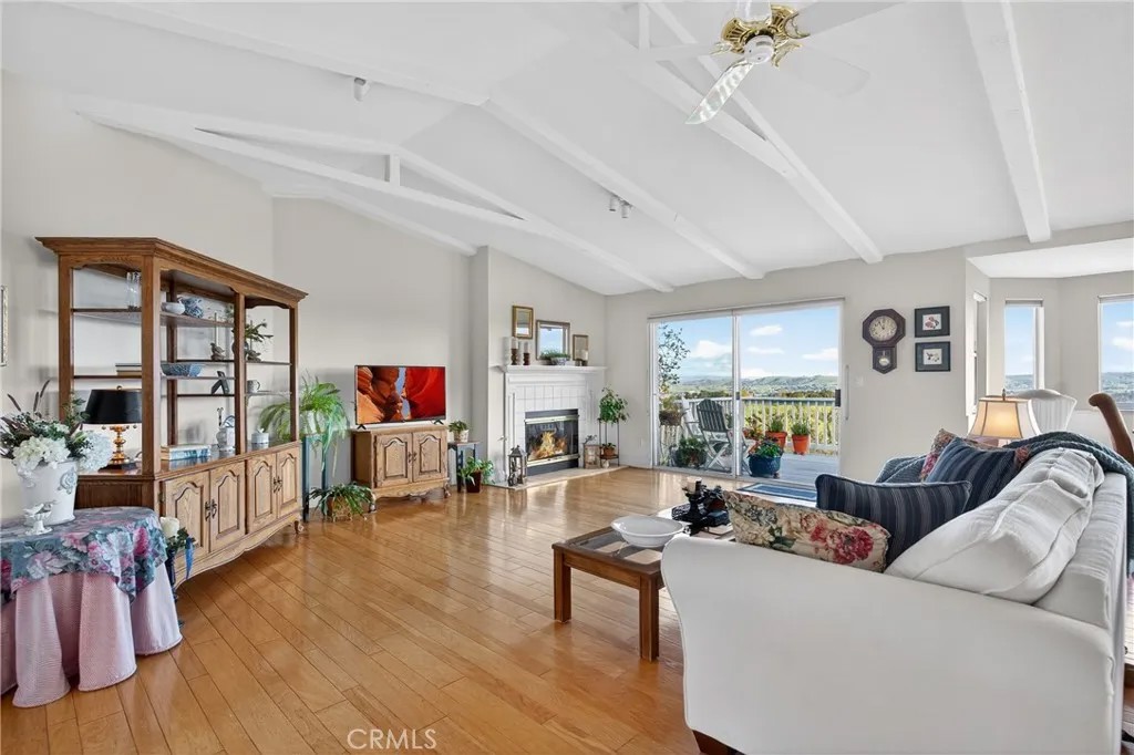 11200 Santa Ana Road