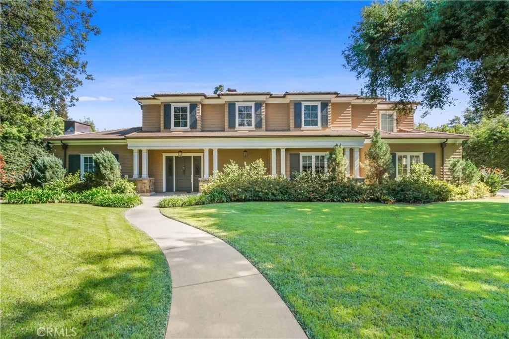 450 Arbolada Drive