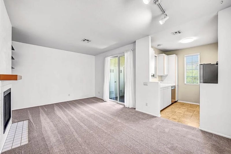 10915 Sabre Hill 364