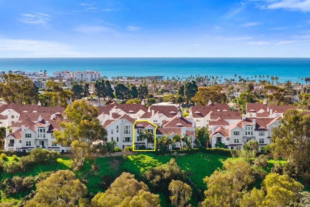 Photo of 780 Harbor Cliff Way #169, Oceanside, CA 92054 (MLS # NDP2600883)