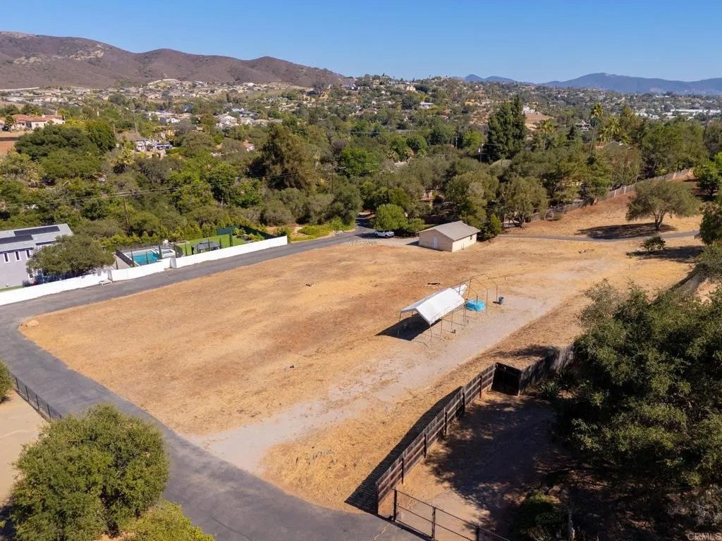 Photo of 2260 Buena Creek, Vista, CA 92084 (MLS # NDP2606246)