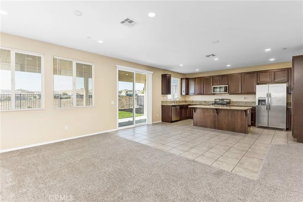 1458 Coyote Lane