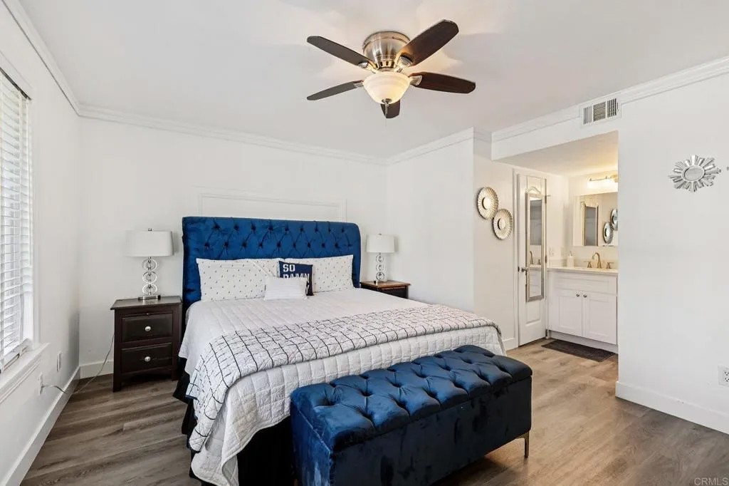 3843 Riviera Drive 1