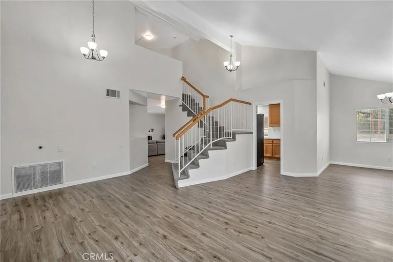 972 Creston