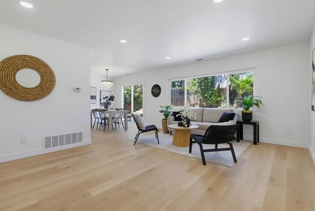 8924 Jana Court