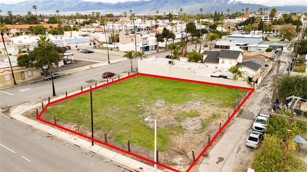 Photo of 8671 Wheeler Ave, Fontana, CA 92335 (MLS # CV25282100)