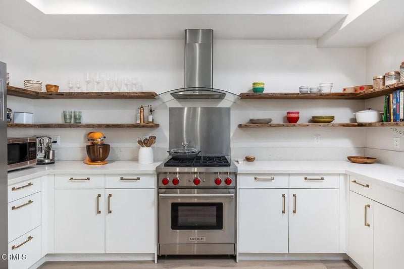 2428 E Del Mar Boulevard 207