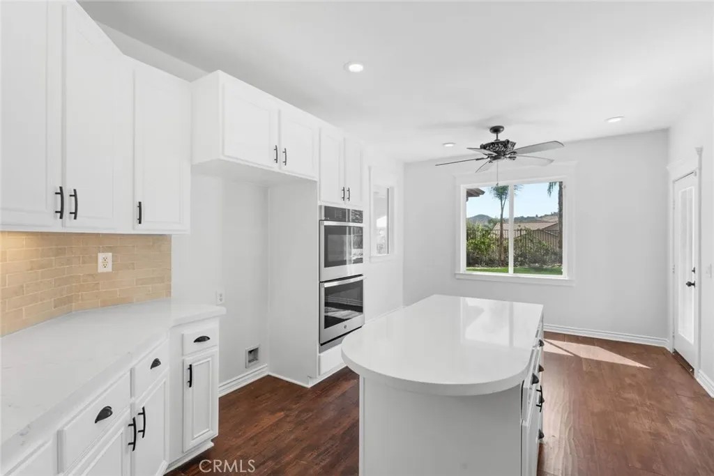31926 Hyacinth Court