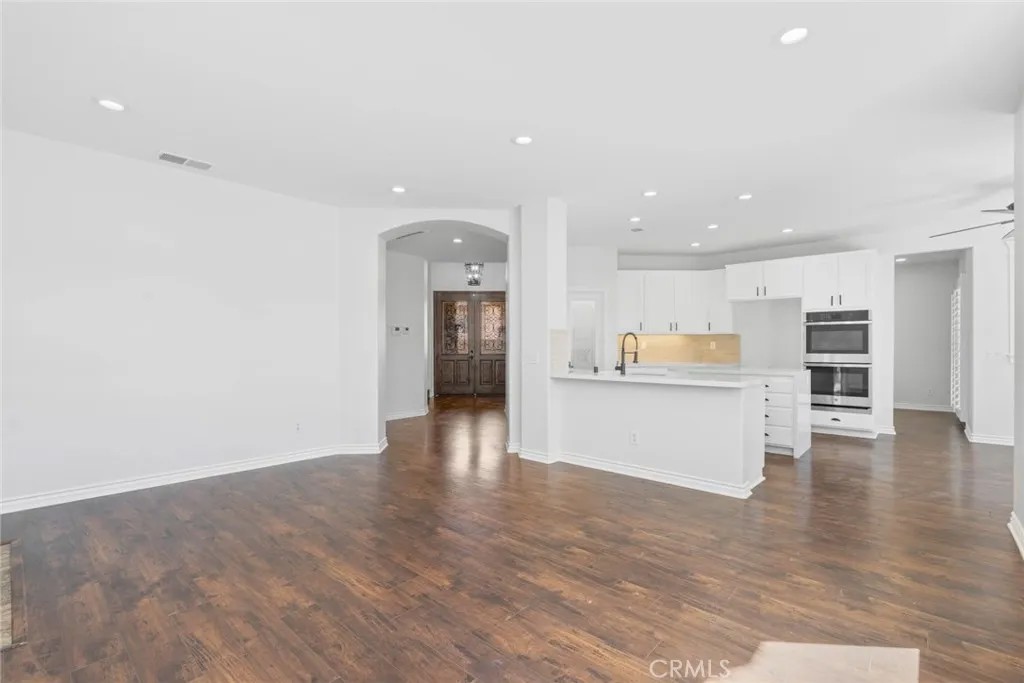 31926 Hyacinth Court