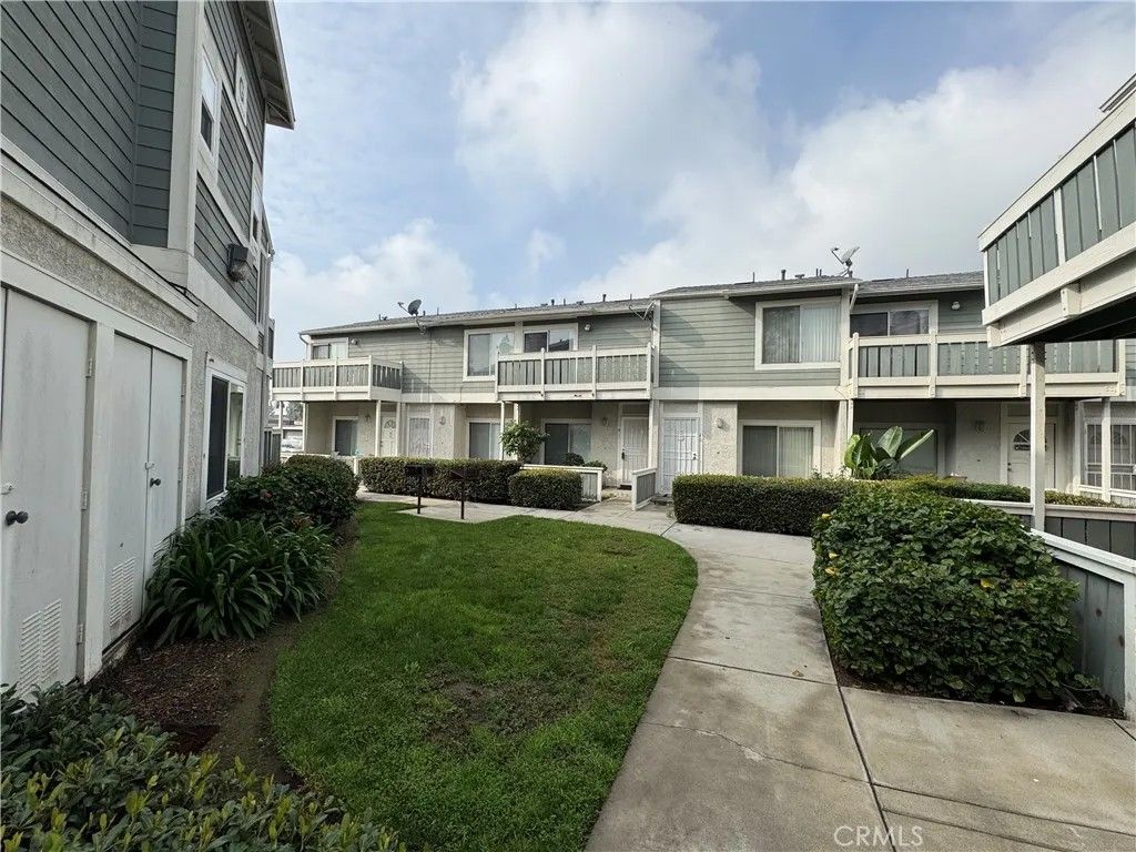 Photo of 926 W Philadelphia Street #41, Ontario, CA 91762 (MLS # CV26003131)