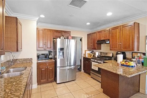 Tiny photo for 4692 Jackson St, Riverside, CA 92503 (MLS # DW25273294)