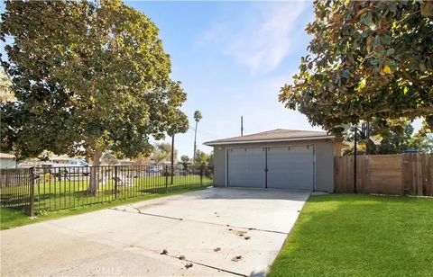 Tiny photo for 4692 Jackson St, Riverside, CA 92503 (MLS # DW25273294)