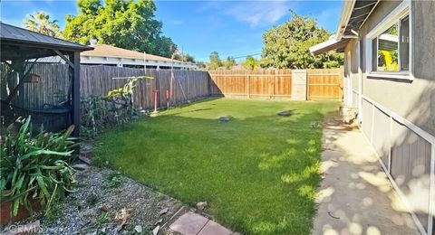 Tiny photo for 4692 Jackson St, Riverside, CA 92503 (MLS # DW25273294)