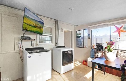 Tiny photo for 4692 Jackson St, Riverside, CA 92503 (MLS # DW25273294)