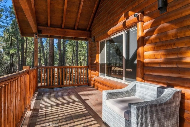 1520 Fallbrook Court