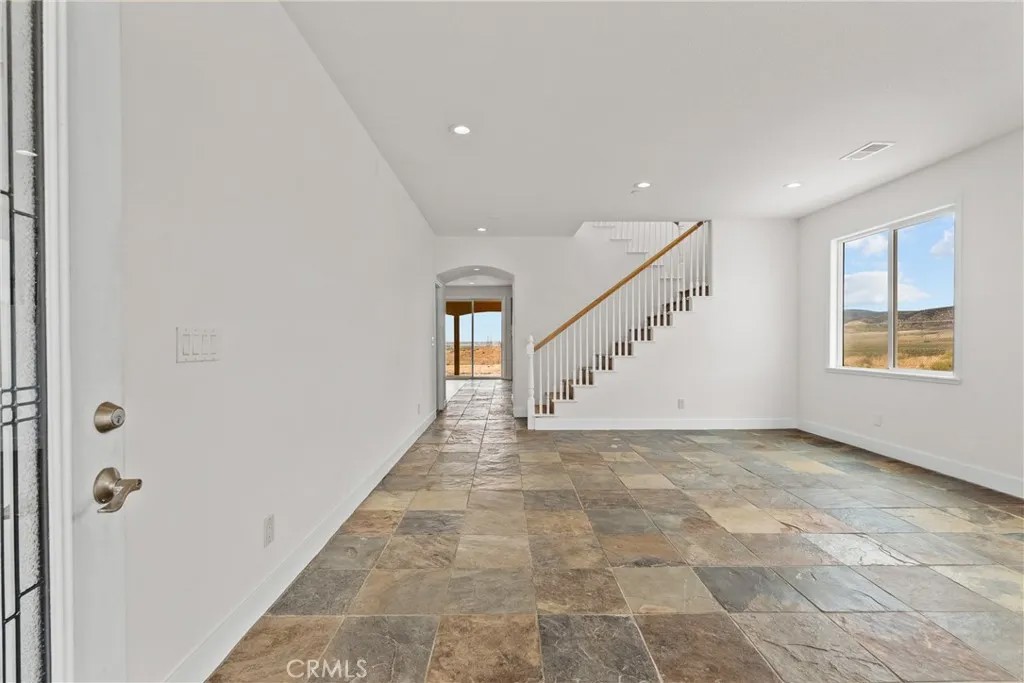 44972 135th West