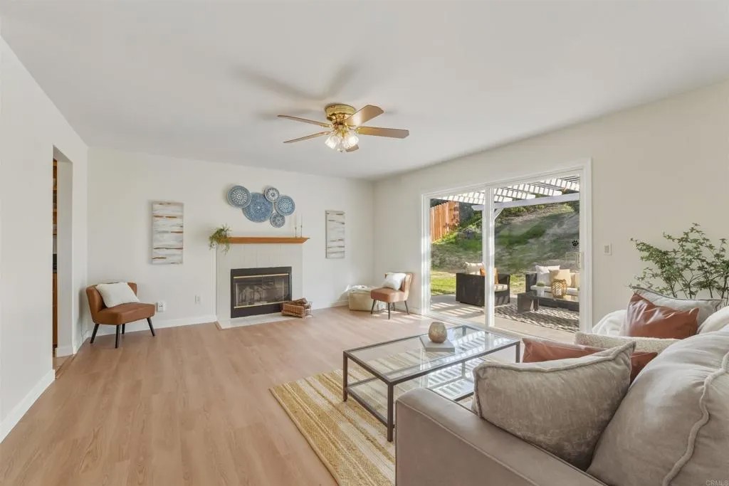 9909 Halberns Boulevard