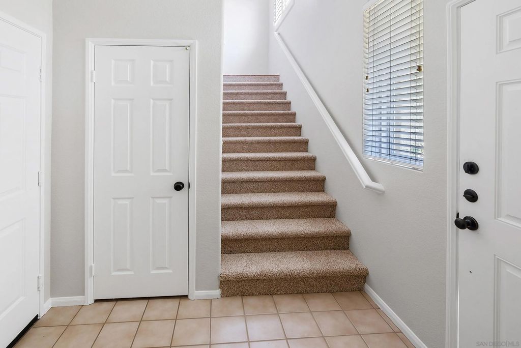 Photo of 6154 Citracado Circle, Carlsbad, CA 92009 (MLS # 250041731)