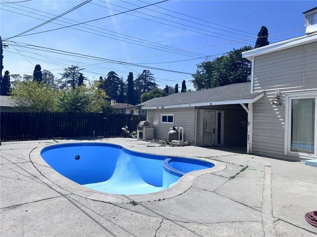 Photo of 1065 N San Gorgonio Ave, Banning, CA 92220 (MLS # IG25278052)