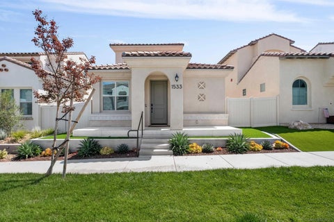 Photo of 1533 Painted Cave AVE, Chula Vista, CA 91913 (MLS # 260019065)