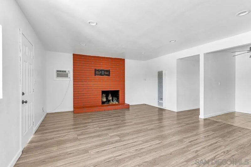 5920 Streamview Dr