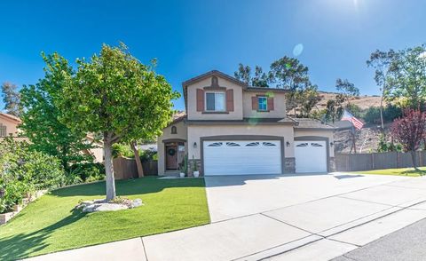 Photo of 17801 Morning Rock Cir, Riverside, CA 92503 (MLS # IV26072098)