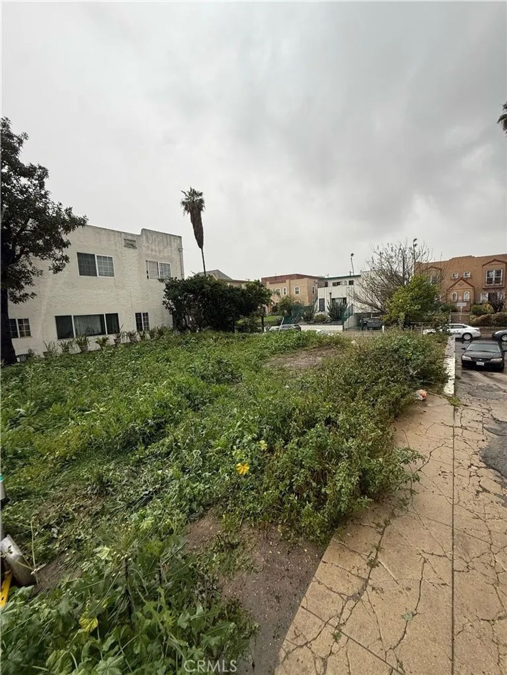 Photo of 214 S Carondelet St, Los Angeles, CA 90057 (MLS # DW26034019)