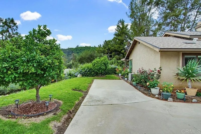 1637 Pala Lake Drive